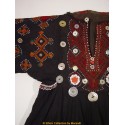 Vestito da donna di cotone ricamato, Pakistan, 20° secolo.